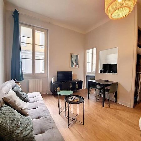Magnifique Appartement - Hotel Du Parc - Vichy Bagian luar foto